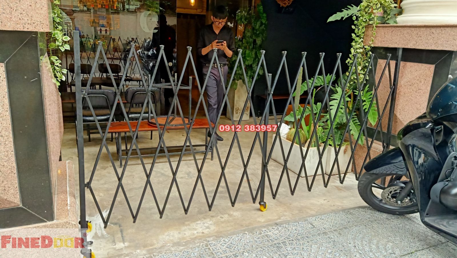 Hàng rào xếp di động chữ T
