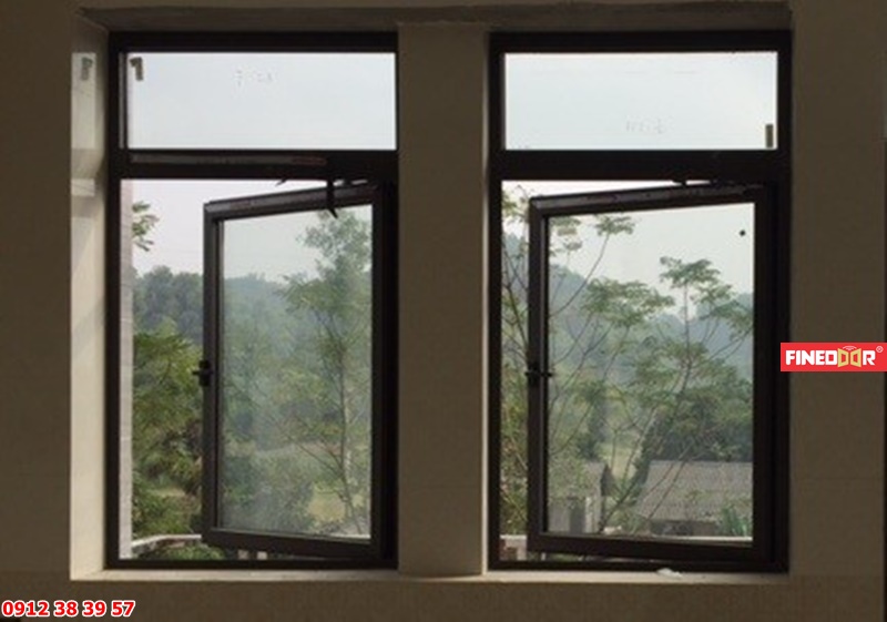 Cửa sổ mở quay 1 cánh Nhôm Xingfa